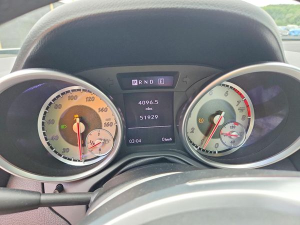 2012 MERCEDES-BENZ SLK SLK250