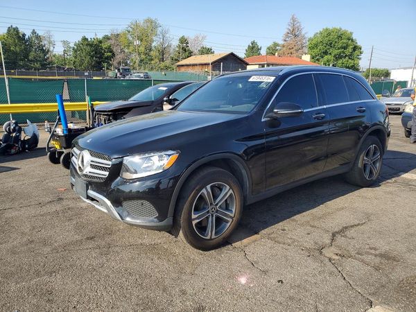 2017 MERCEDES-BENZ GLC GLC300 Base-4M
