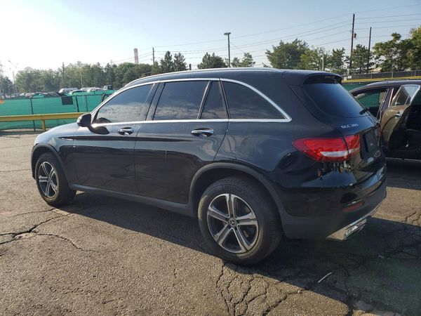2017 MERCEDES-BENZ GLC GLC300 Base-4M
