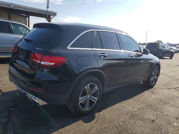 2017 MERCEDES-BENZ GLC GLC300 Base-4M