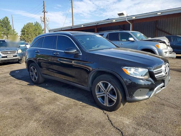 2017 MERCEDES-BENZ GLC GLC300 Base-4M