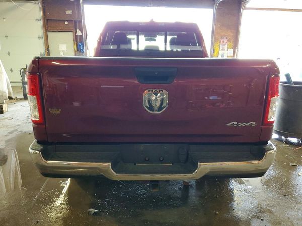 2019 RAM 1500 TRADESMAN QUAD CAB 4X4
