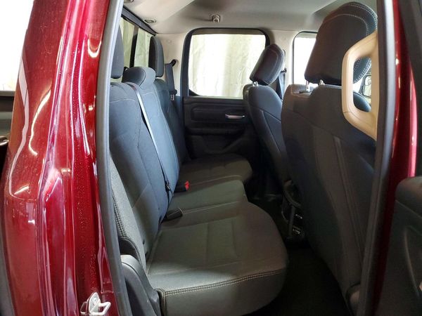 2019 RAM 1500 TRADESMAN QUAD CAB 4X4