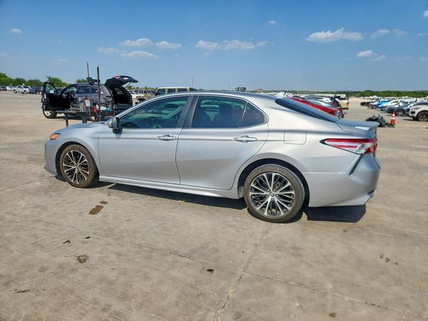 2020 TOYOTA CAMRY