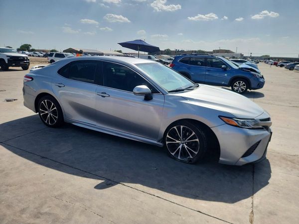 2020 TOYOTA CAMRY