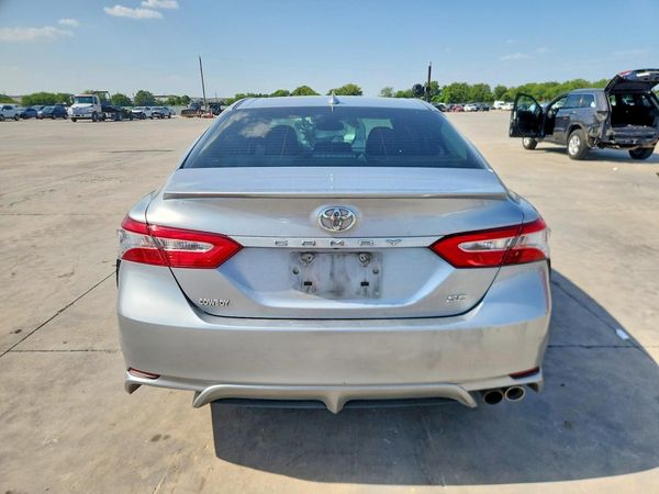 2020 TOYOTA CAMRY