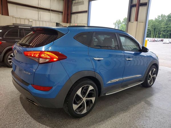 2016 HYUNDAI TUCSON