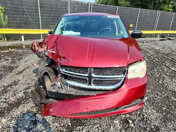 2014 DODGE GRAND CARAVAN SE