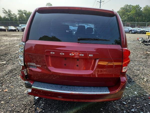2014 DODGE GRAND CARAVAN SE