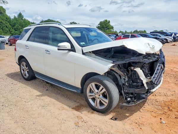 2013 MERCEDES-BENZ M-CLASS ML350 — Passenger 3/4