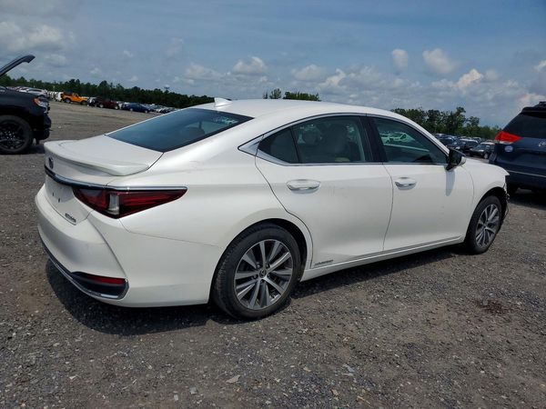 2020 LEXUS ES