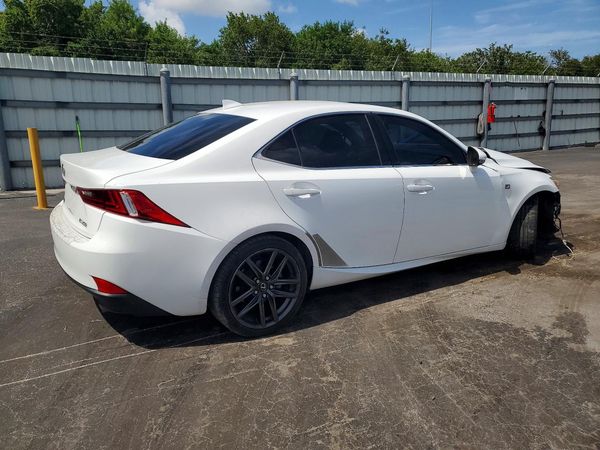 2015 LEXUS IS