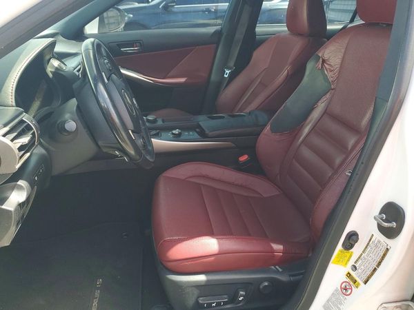 2015 LEXUS IS