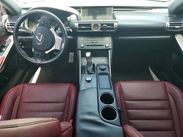 2015 LEXUS IS