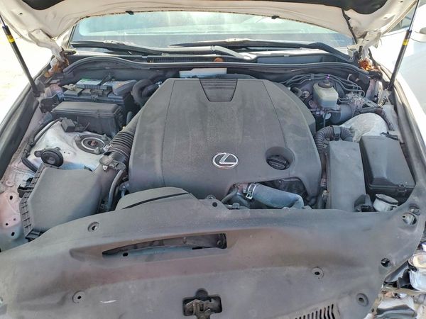 2015 LEXUS IS