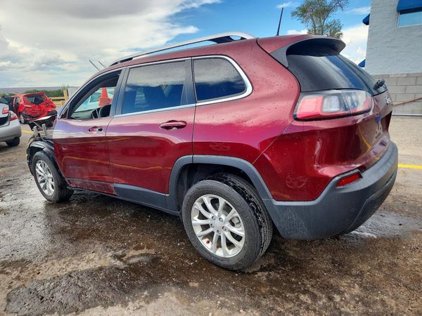 2019 JEEP CHEROKEE LATITUDE FWD