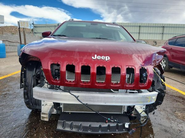 2019 JEEP CHEROKEE LATITUDE FWD