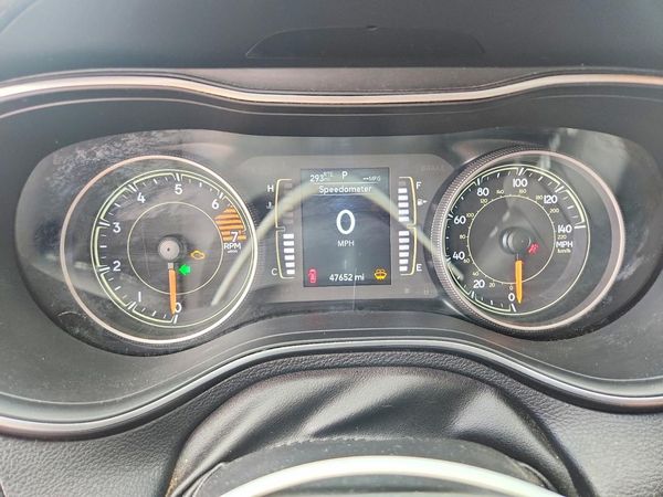 2019 JEEP CHEROKEE LATITUDE FWD