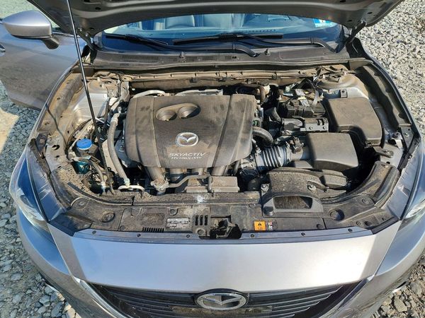2014 MAZDA 3 Touring/GS