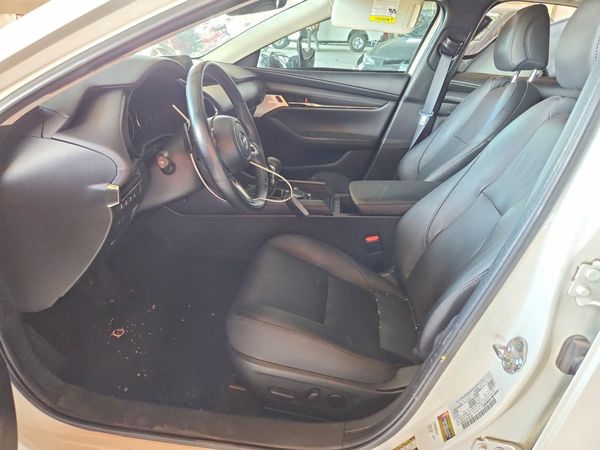 2023 MAZDA 3 Premium Plus Package