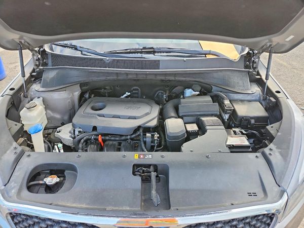 2016 KIA SORENTO L / LX