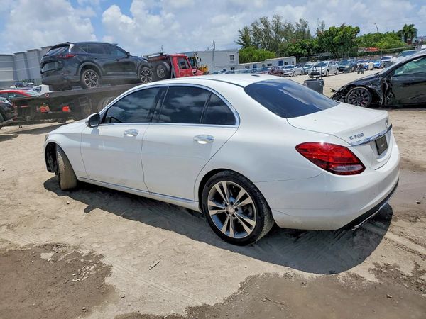 2016 MERCEDES-BENZ C C300