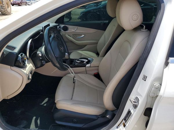 2016 MERCEDES-BENZ C C300