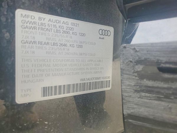 2021 AUDI Q3 quattro Premium
