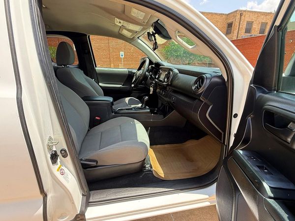 2019 TOYOTA TACOMA