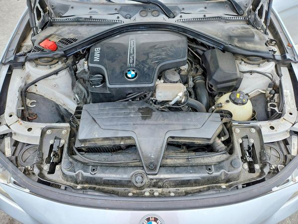 2015 BMW 320