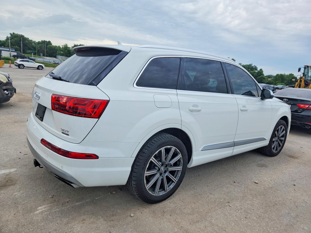 2018 AUDI Q7 quattro Premium