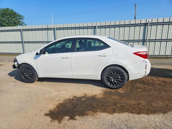 2017 TOYOTA COROLLA