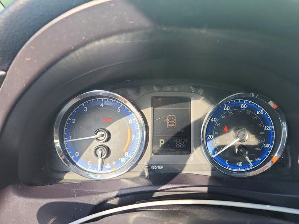 2017 TOYOTA COROLLA