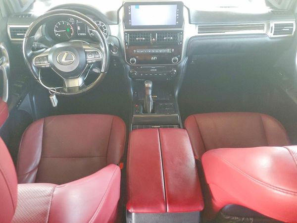 2022 LEXUS GX 460 Premium
