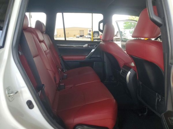 2022 LEXUS GX 460 Premium