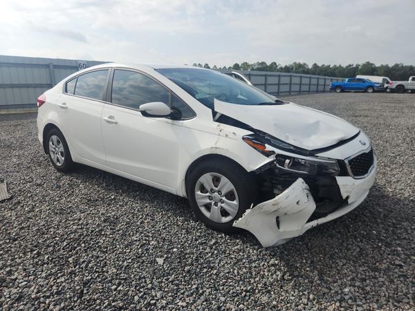 2017 KIA FORTE LX Base
