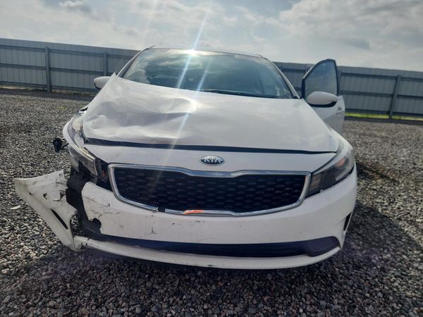 2017 KIA FORTE LX Base