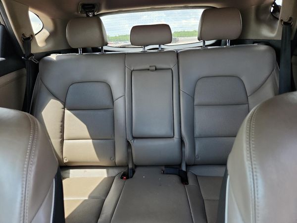 2020 HYUNDAI TUCSON