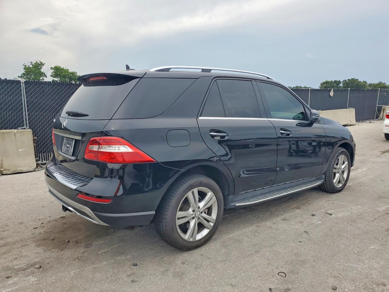 2015 MERCEDES-BENZ ML ML350