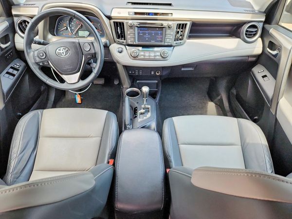 2014 TOYOTA RAV4 High