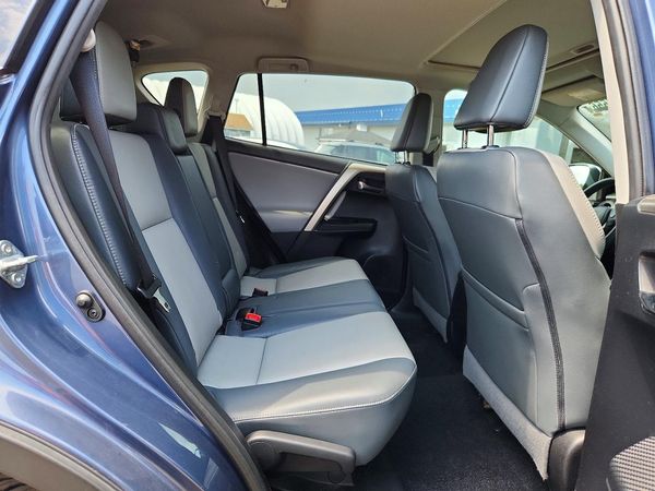 2014 TOYOTA RAV4 High