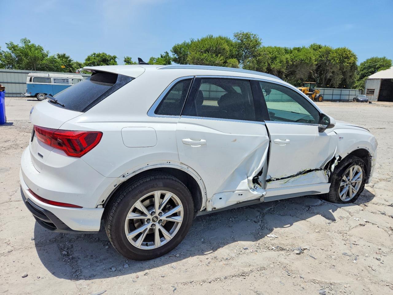 2022 AUDI Q3 S Line quattro Premium