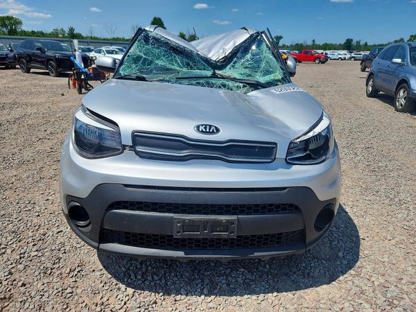 2019 KIA SOUL Base