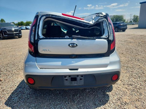 2019 KIA SOUL Base