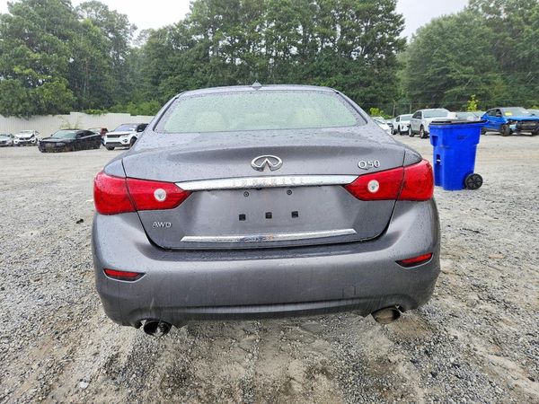 2015 INFINITI Q50