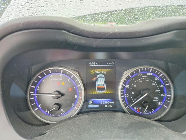 2015 INFINITI Q50