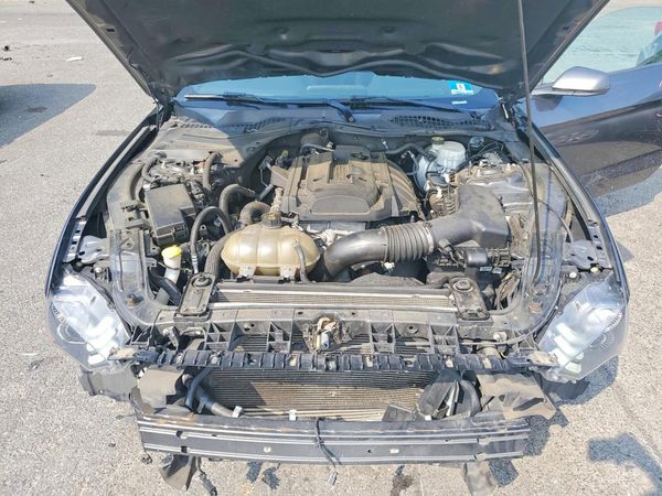2019 FORD MUSTANG I4 Coupe