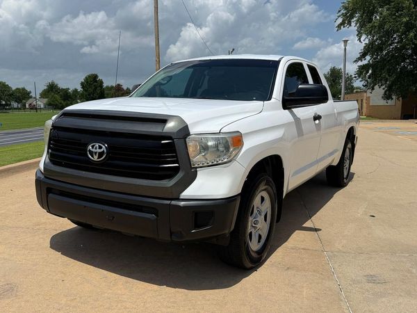 2016 TOYOTA TUNDRA SR/SR5