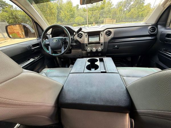 2016 TOYOTA TUNDRA SR/SR5