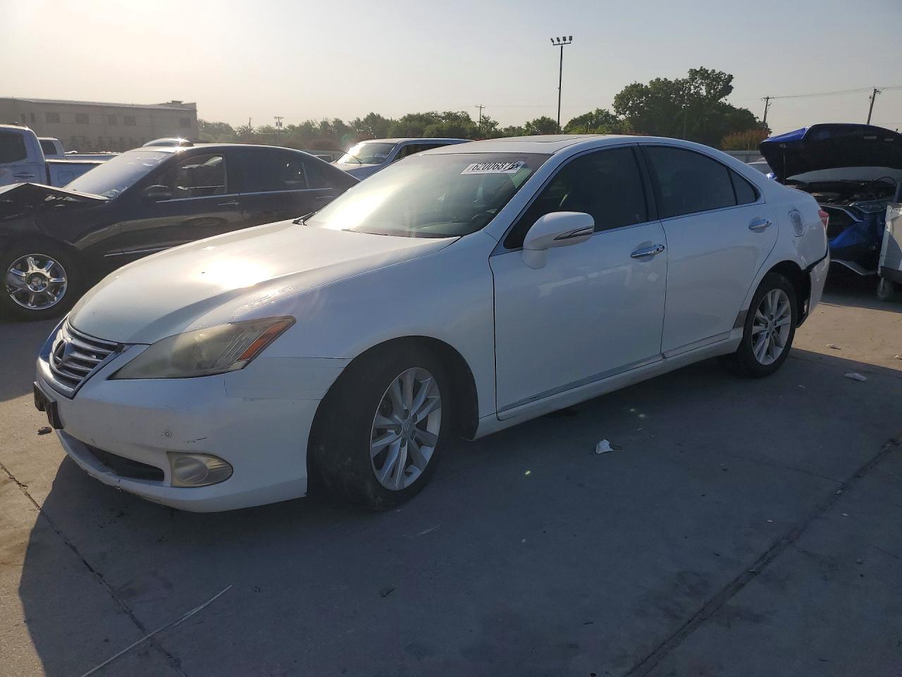 2012 LEXUS ES